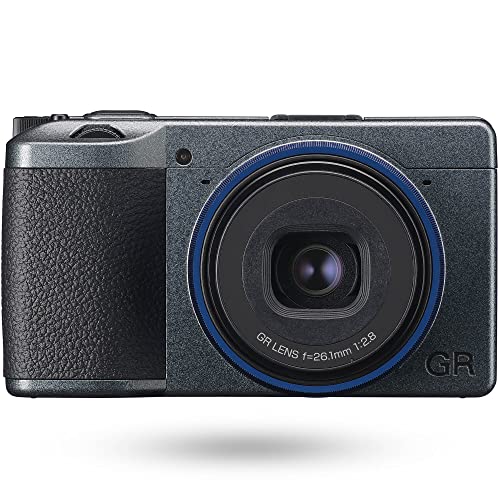 リコー RICOH GR IIIx Urban Edition メタリックグレー デジタルカメラ ネイビー【焦点距離 40mm / 24.2M APS-Cサイズ大型CMOSセンサー搭載/最強のスナップシュータ― / 約0.8秒 高速起動/高速ハイブリッドAF/高解像・高コントラスト GRレンズ / 3軸・4段 手ぶれ補正機構 SR】 GRIIIx GR3x